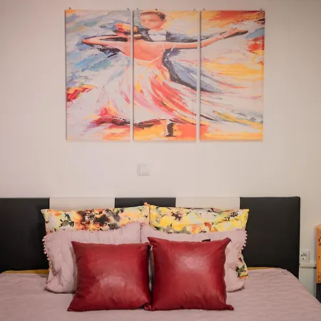 Stefan Apartment