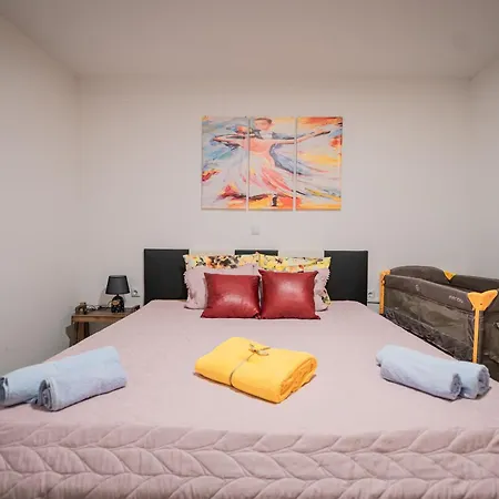 Stefan Apartment *